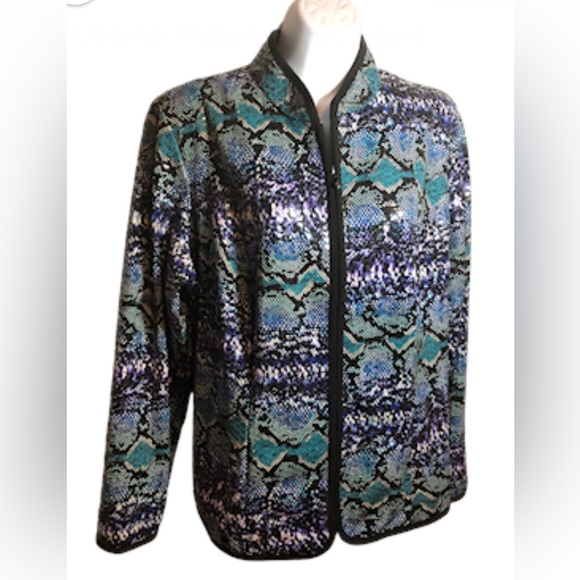 ADRESSING WOMAN Women’s Blue, Black, Green Shimmering Snake Print Jacket Size 1X - Picture 1 of 9